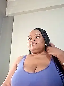 Snapshot of hugemelonsxxx chatting on 10/03/25, 10:45 hugemelonsxxx online show from 10/03/25, 10:45