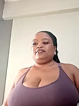 Snapshot of hugemelonsxxx chatting on 10/11/25, 10:58 hugemelonsxxx online show from 10/11/25, 10:58