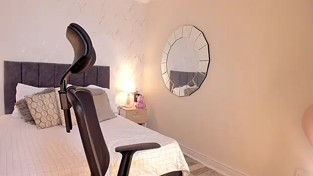 CyntiaAdams online show from 09/11/25, 03:12