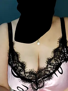 tota  online show from 06/10/26, 10:03