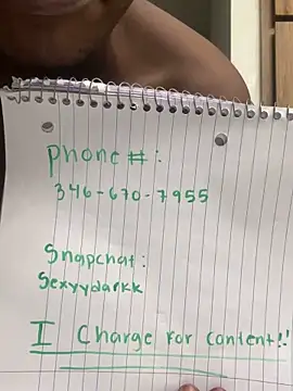 Snapshot of jaadeee2233 chatting on 01/21/25, 12:15 jaadeee2233 online show from 01/21/25, 12:15