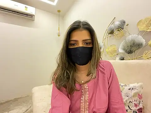 MaYaa  11 online show from 03/18/26, 07:00