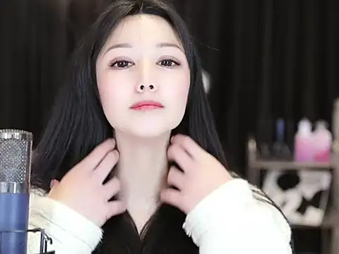 Nuyoah-77 online show from 01/13/25, 02:00