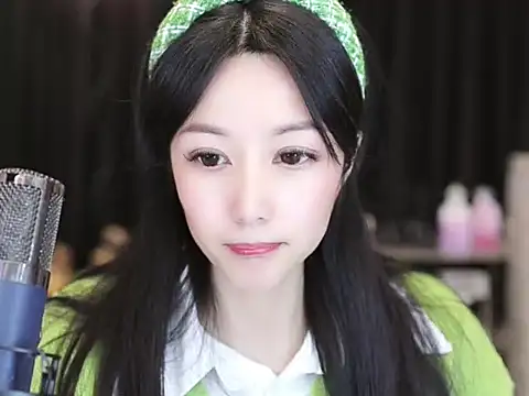 Nuyoah-77 online show from 01/24/25, 04:06