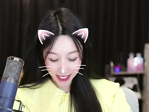 Nuyoah-77 online show from 02/26/25, 07:05