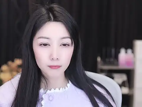 Nuyoah-77 online show from 01/08/26, 01:57