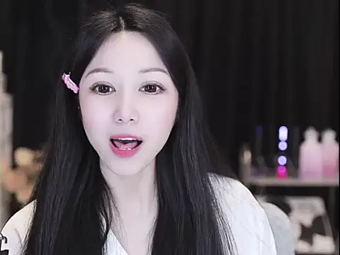 Nuyoah-77 online show from 04/23/26, 02:08