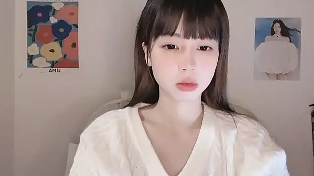 -Hottie online show from 11/13/25, 04:06