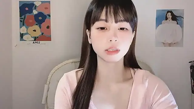 -Hottie online show from 11/16/25, 04:12