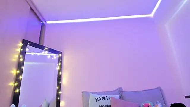 ValeriaCox online show from 02/02/25, 06:42