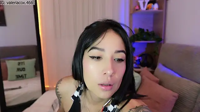 ValeriaCox online show from 01/06/26, 11:14