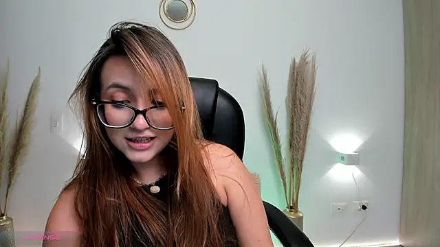 RyliieHunter online show from 12/07/24, 06:21