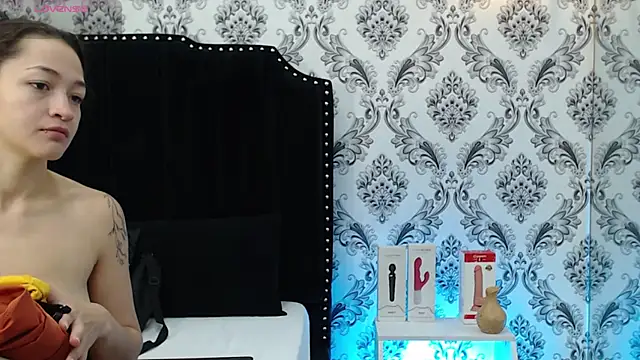 SaaraBrown online show from 02/20/25, 12:25