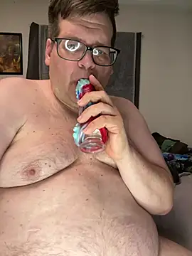 treatbobnicer online show from 06/16/26, 02:09