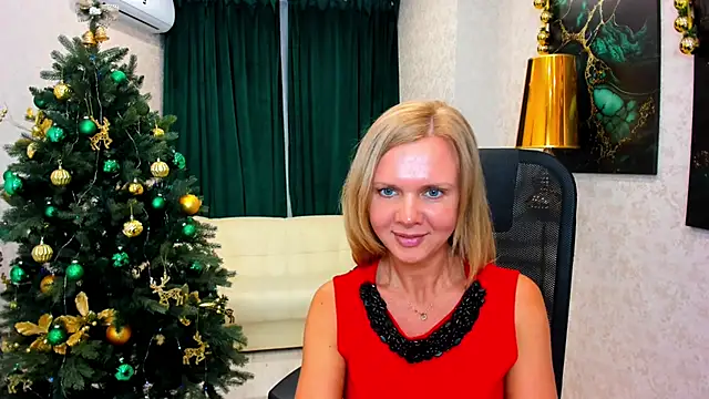 AgathaKlouin online show from 12/28/24, 10:25