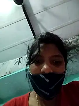 Hotty-Divya online show from 09/25/25, 02:48