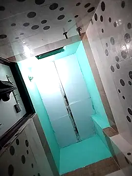 Hotty-Divya online show from 11/06/25, 03:18