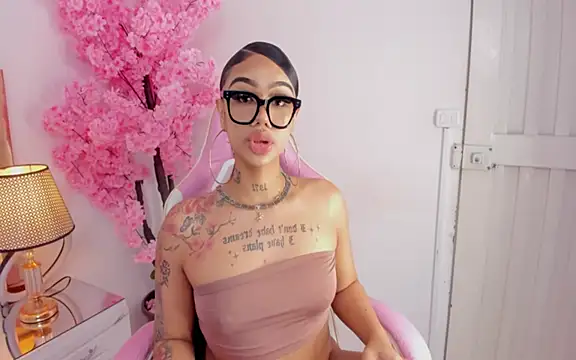 Mia Jansen online show from 01/11/25, 12:33