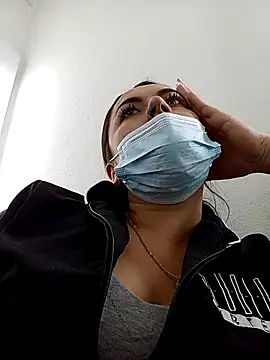 Lesly 10- online show from 09/20/25, 04:30