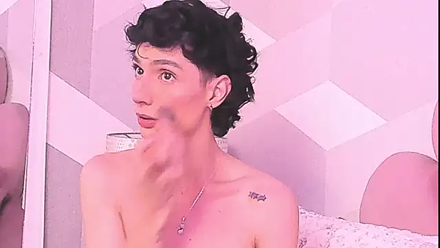 KylieMonnett online show from 07/11/26, 04:37