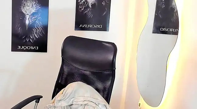 Andrew wolf7 online show from 03/06/25, 02:40