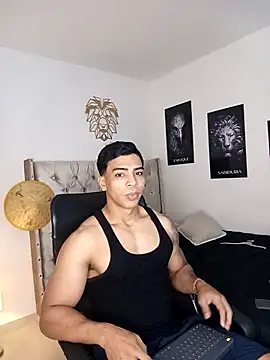 Andrew wolf7 online show from 10/10/25, 07:57