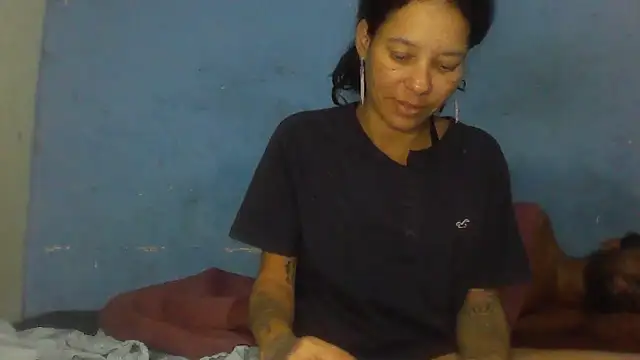 Snapshot of thasmyni chatting on 06/09/26, 01:50 thasmyni online show from 06/09/26, 01:50