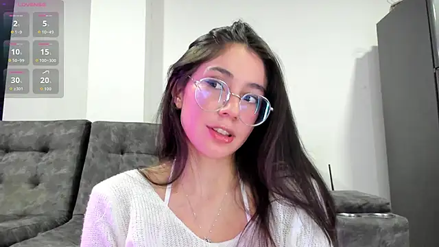 emmadiaz1 online show from 12/02/25, 04:18