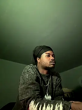 SluttyLyfe4L online show from 12/16/25, 04:17