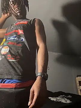 SluttyLyfe4L online show from 04/17/26, 11:41