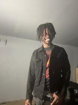 SluttyLyfe4L online show from 04/18/26, 07:07