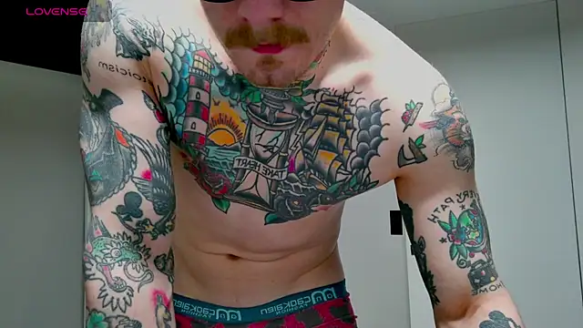 white King9999 online show from 04/22/26, 02:47