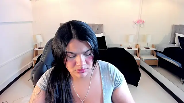 Snapshot of _Dulcinea_1 chatting on 04/18/26, 09:46 Dulcinea 1 online show from 04/18/26, 09:46
