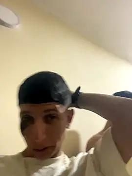 XMANSEXYCART online show from 10/10/25, 08:35