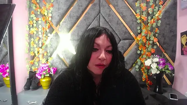 Snapshot of Luciana_Ass chatting on 01/26/25, 06:48 Luciana Ass online show from 01/26/25, 06:48