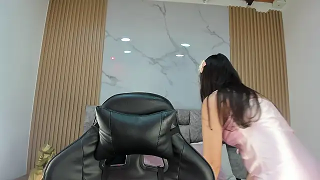 Khalifa fletcher online show from 02/13/25, 09:49