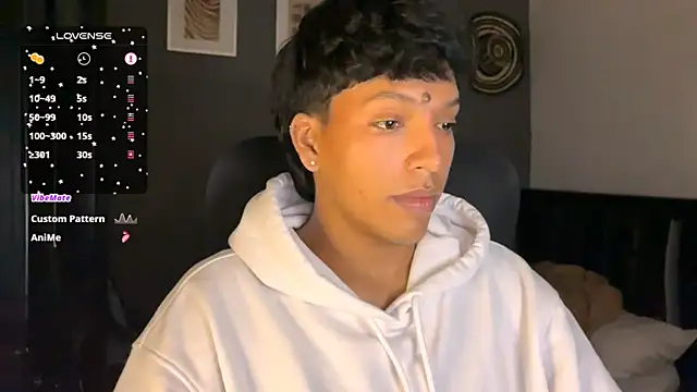 Snapshot of Xander_bonnet1 chatting on 02/07/25, 05:07 Xander bonnet1 online show from 02/07/25, 05:07