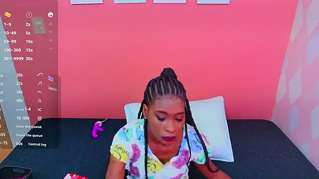 Snapshot of petitelittleebony chatting on 09/15/25, 08:42 petitelittleebony online show from 09/15/25, 08:42