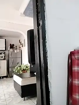 Madisonpalacio online show from 10/09/25, 05:44