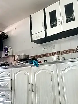 Madisonpalacio online show from 11/11/25, 03:12