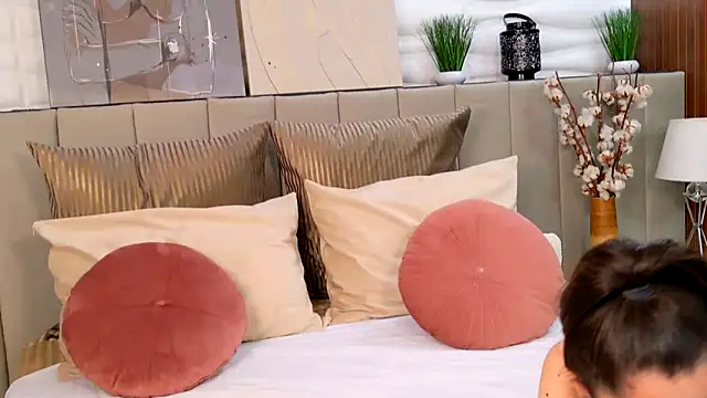 AvaLanne  online show from 01/16/25, 07:31