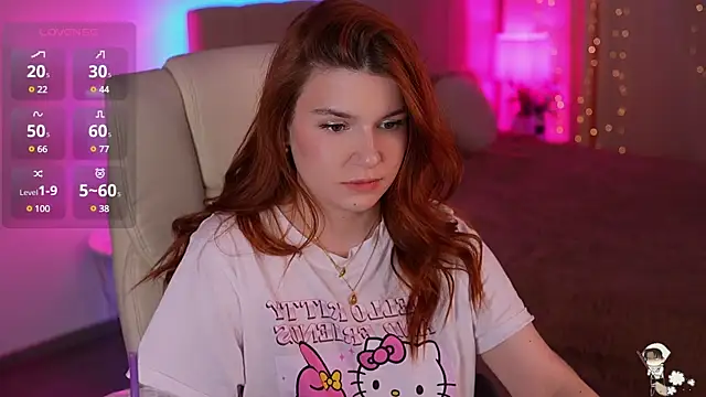 Snapshot of RedShinee chatting on 03/08/25, 07:53 RedShinee online show from 03/08/25, 07:53