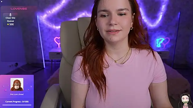 Snapshot of RedShinee chatting on 03/11/25, 10:40 RedShinee online show from 03/11/25, 10:40