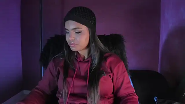 zoe roux21 online show from 12/17/25, 03:01