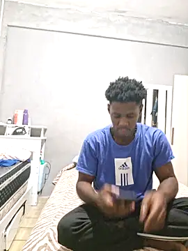 Percybr4561 online show from 11/17/25, 11:16