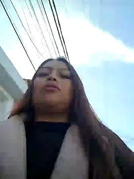 Snapshot of Fantasy-gil chatting on 12/20/24, 02:27 Fantasy-gil online show from 12/20/24, 02:27