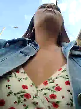 Snapshot of Fantasy-gil chatting on 12/21/24, 02:47 Fantasy-gil online show from 12/21/24, 02:47