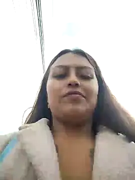 Snapshot of Fantasy-gil chatting on 01/08/25, 01:31 Fantasy-gil online show from 01/08/25, 01:31