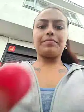 Snapshot of Fantasy-gil chatting on 03/15/25, 04:32 Fantasy-gil online show from 03/15/25, 04:32