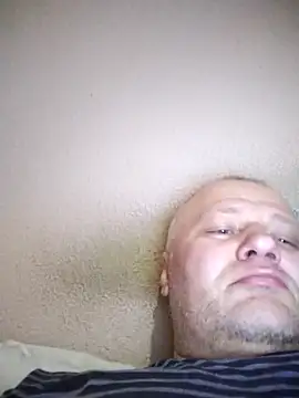 nudistu021 online show from 04/16/26, 03:57